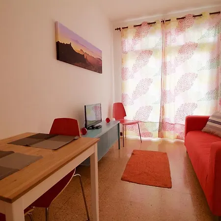 Rosamar Apartment A Metros De La Playa Wifi 102 By Lightbooking Apartment Las Palmas de Gran Canaria